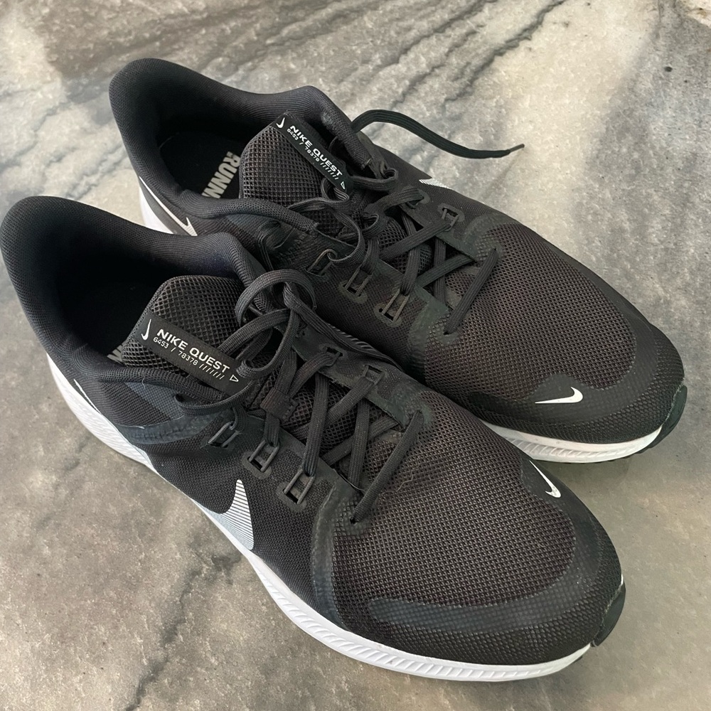 Nike tennis shoes